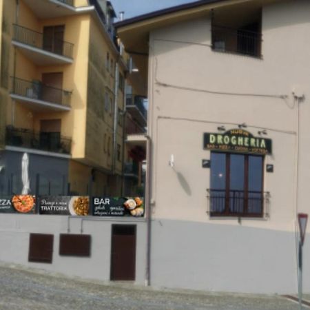 Il Canto Del Gallo Casa Vacanze Ristorante Pizzeria Cassinasco Exterior foto